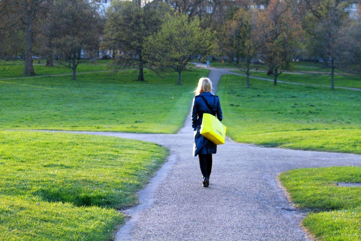 7 reasons you are still unsuccessful in your 40s - The Hard News Daily